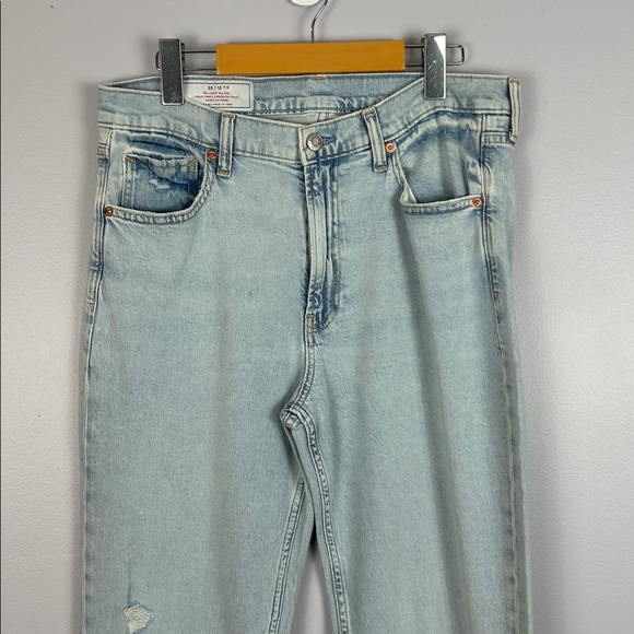 GAP 90's Loose Mid Rise Light Destroy Straight Leg Jeans Size 10 Tall Light Blue - Picture 4 of 14